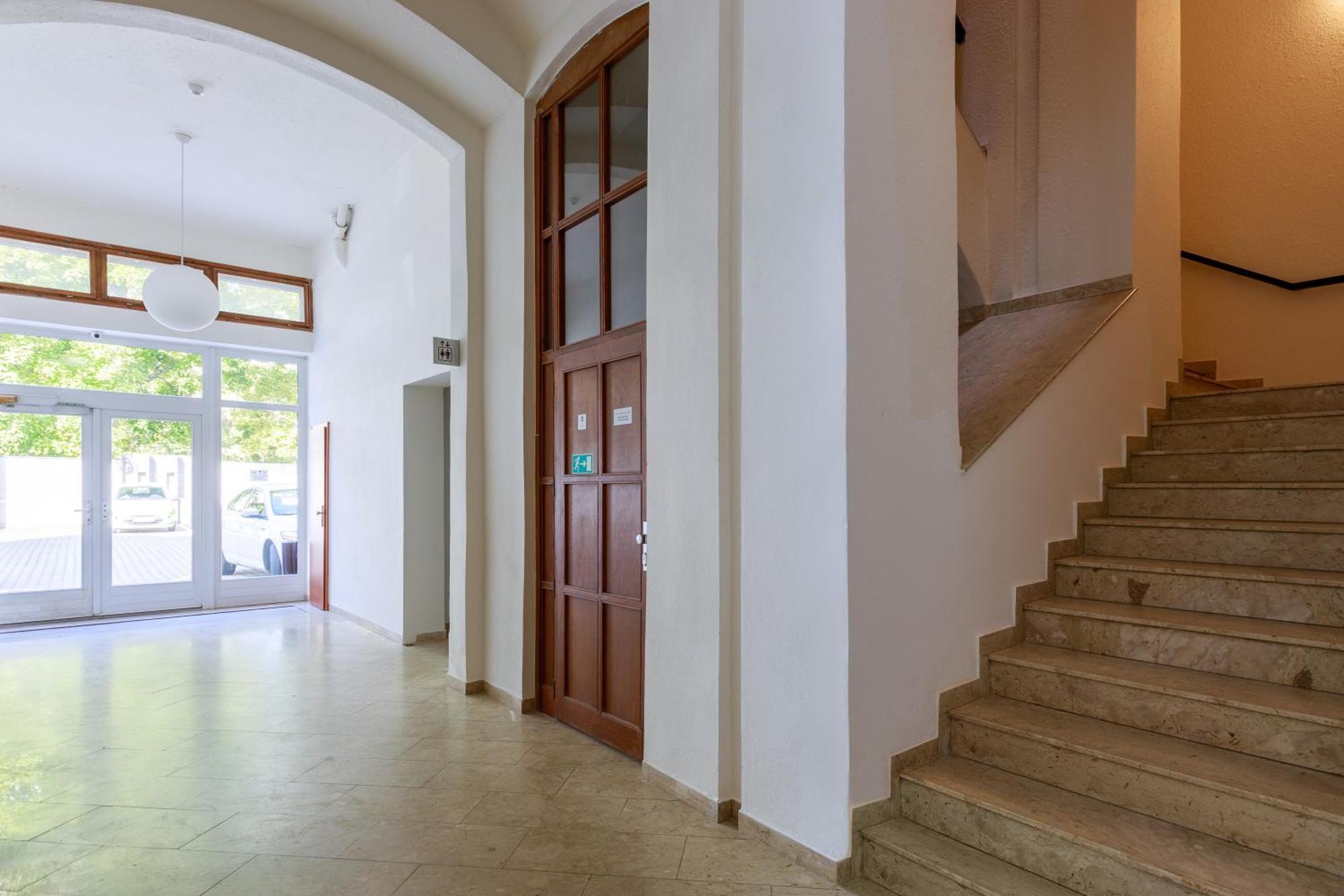 Avantgarde Apartments Пльзень Экстерьер фото