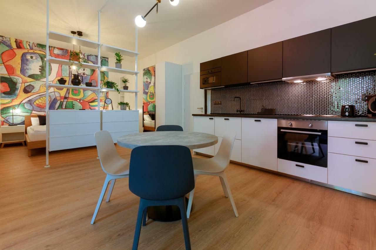 Avantgarde Apartments Пльзень Экстерьер фото
