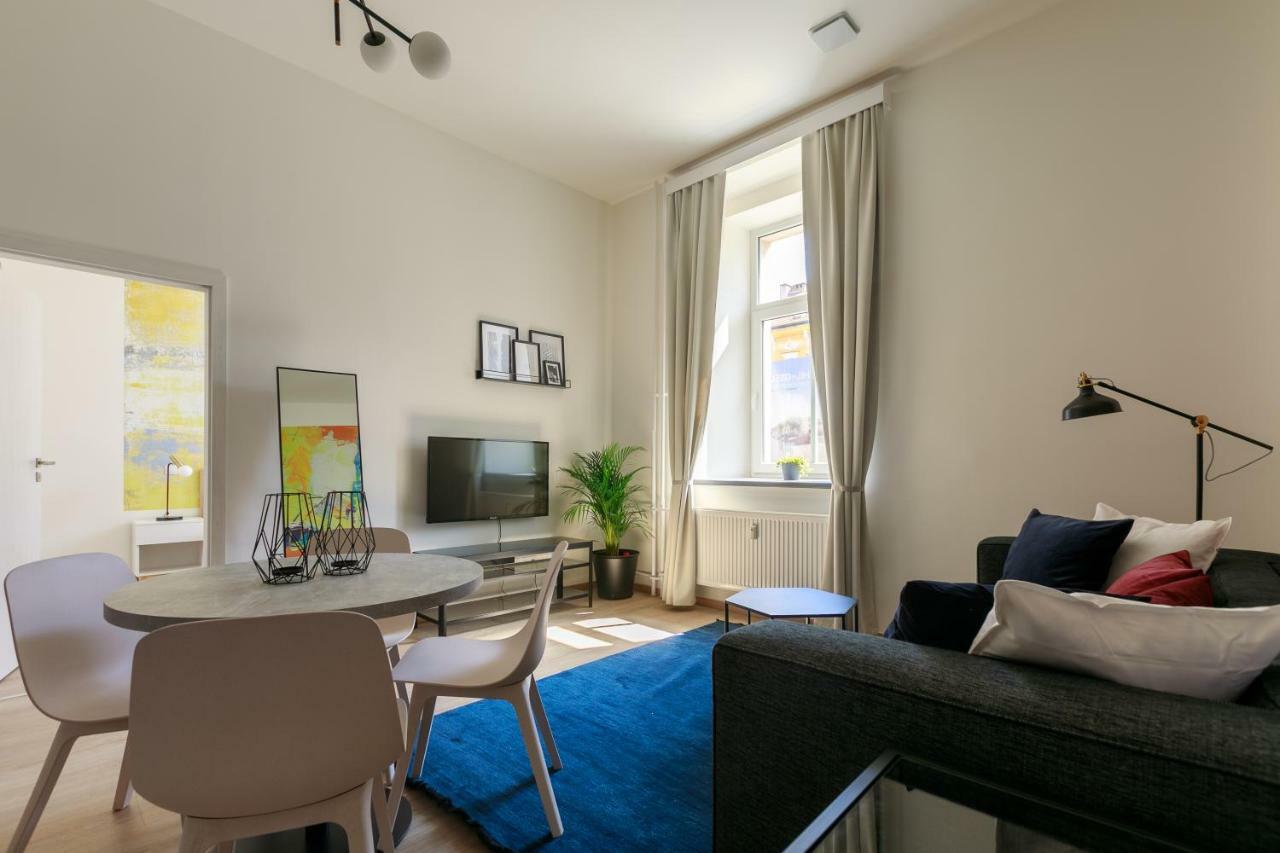 Avantgarde Apartments Пльзень Экстерьер фото